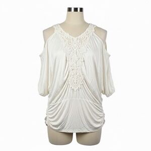 Mon Amie XL White Lace Cold Shoulder Boho Chic Dolman Batwing Sleeve Romantic